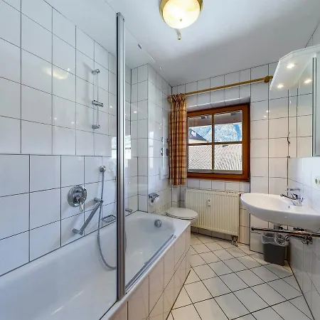 アパート Anna ガルミッシュ・パルテンキルヒェン